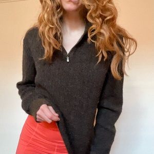 1/4 zip 100% Alpaca sweater. 🦙 ⛰